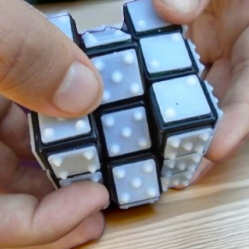 Cubo Mágico em Braile
